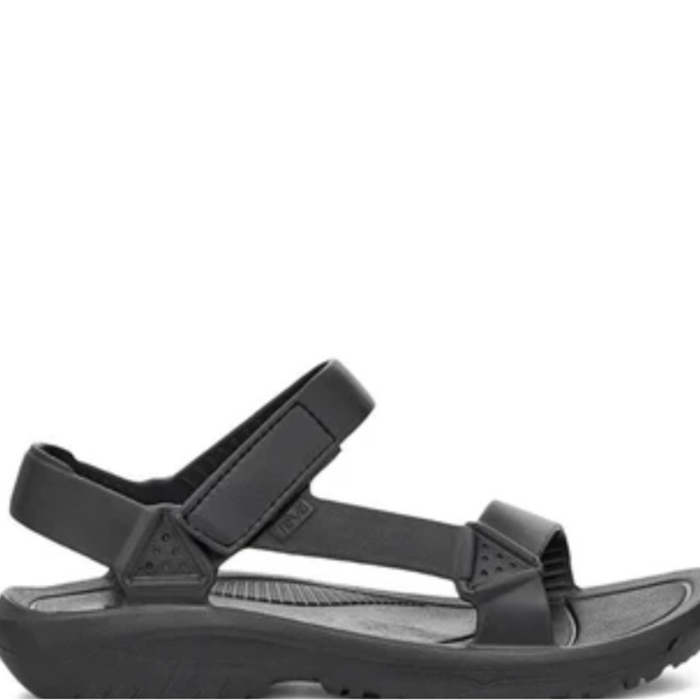 Like new.Men’s Teva sandals